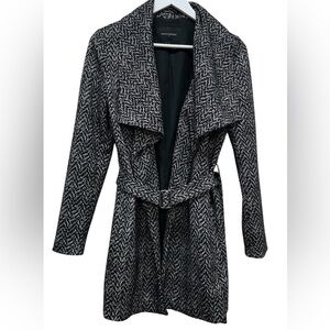 Banana Republic Black White Gray Chevron Tie Belt Wrap Style Trench Coat Sz 4